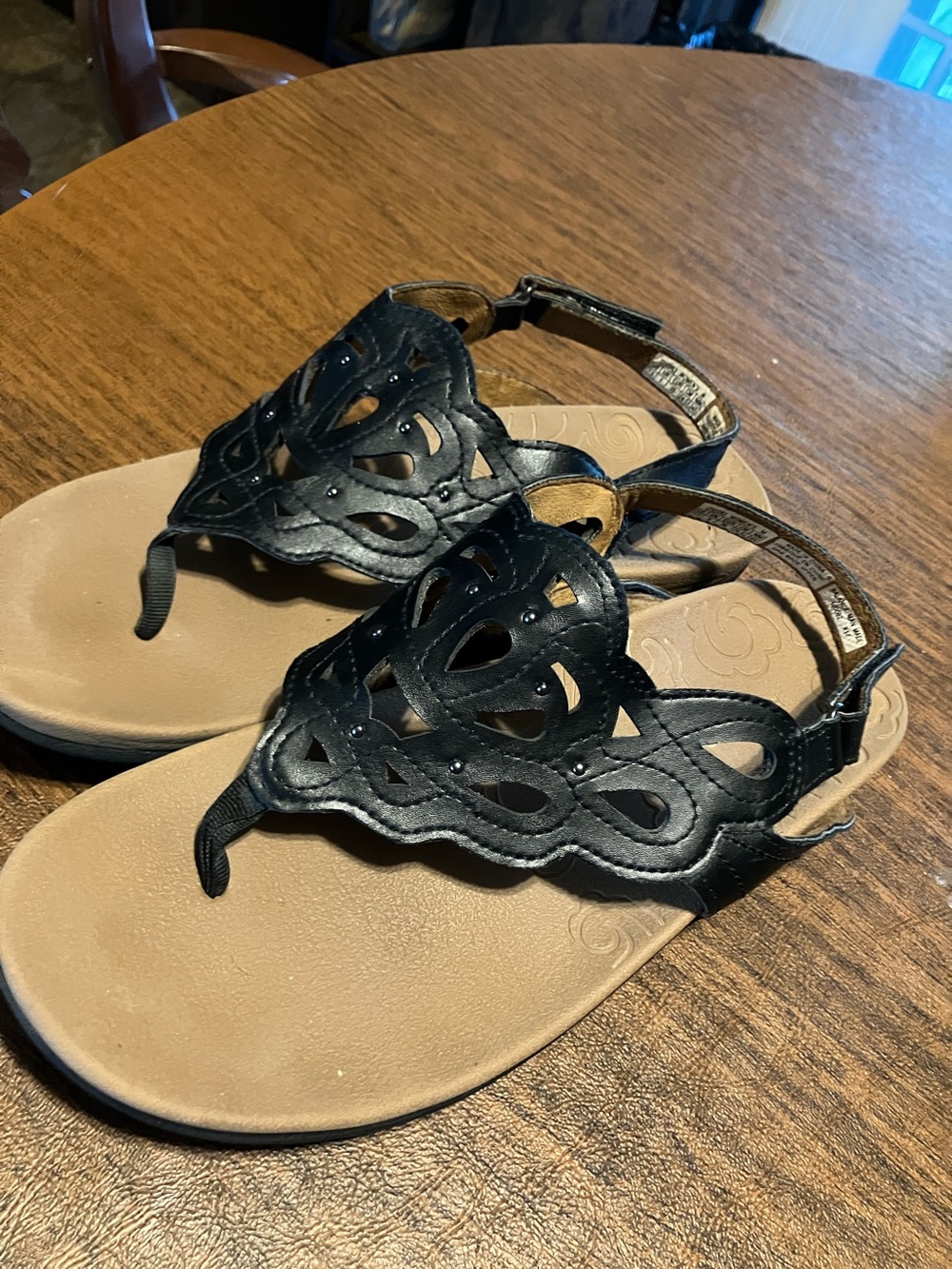Rockport Black Cutout Thong Slingback Sandals